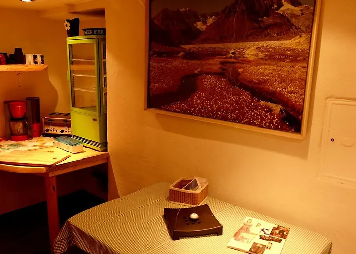 Weisses Roessl بيت شباب *