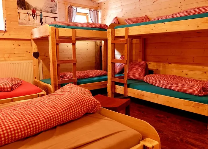 Hostel Weisses Roessl *