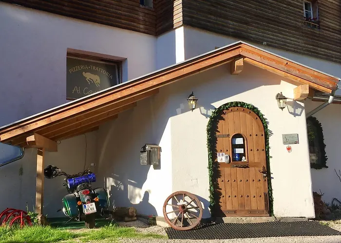 Weisses Roessl Hostel Leutasch